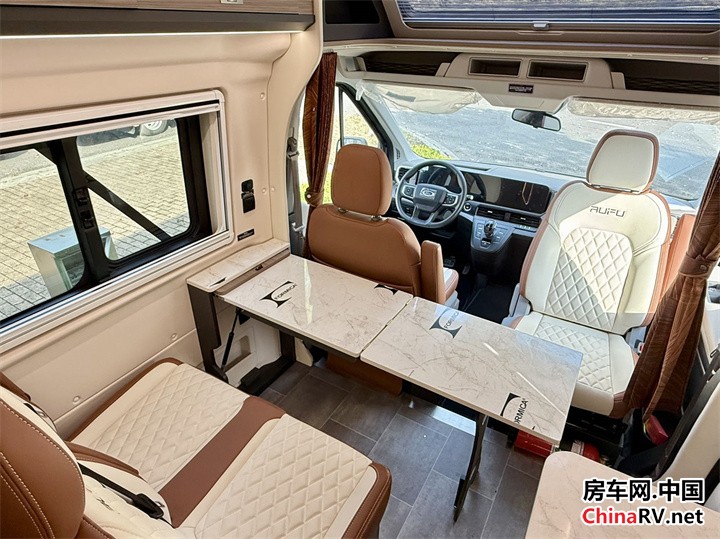 房车网 房车网