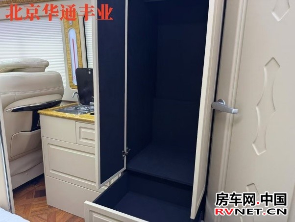 房车网 红旗国悦4S店 新款红旗国悦7座房车(45-98万)