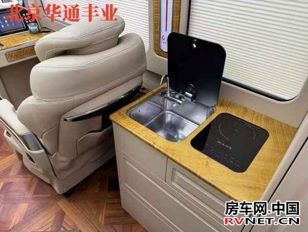 房车网 红旗国悦4S店 新款红旗国悦7座房车(45-98万)