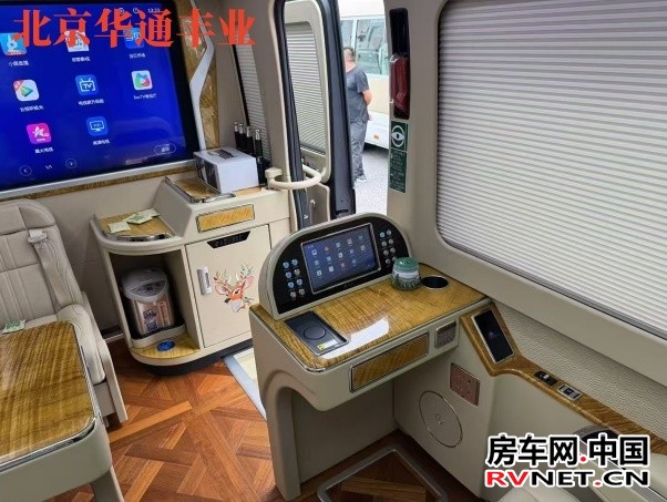 房车网 红旗国悦4S店 新款红旗国悦7座房车(45-98万)