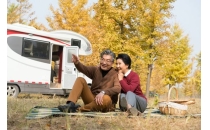 我国退休人群选择自驾游的深层心理原因研究