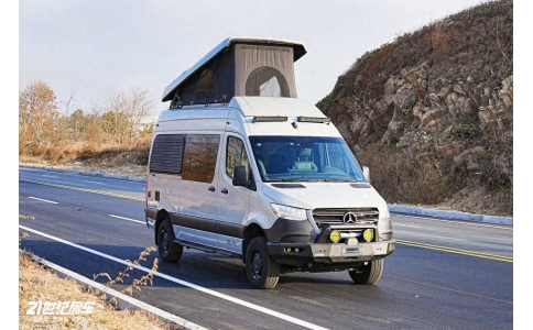 奔驰SPRINTER 4x4，蓝牌C证可驾！康派斯T1高端商务越野房车