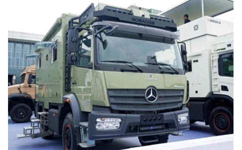 &ldquo;穿越者A&rdquo;：公路上的旅居城堡，越野与温柔皆可得