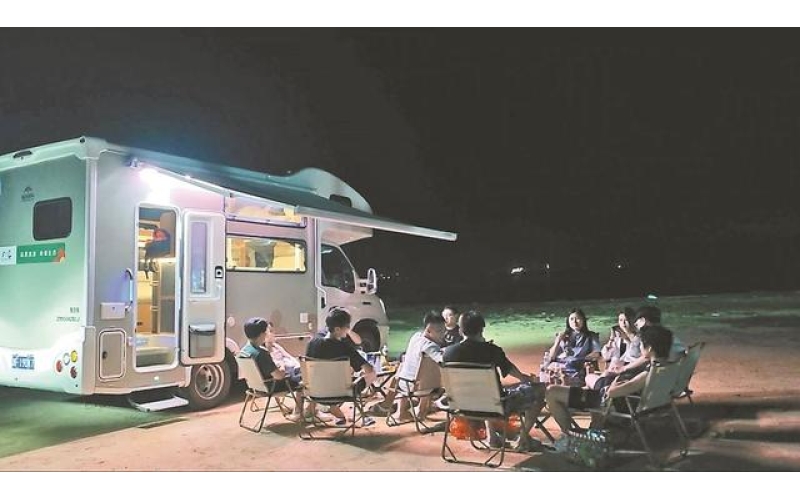 自驾游有了“进阶版” 准备好，开着房车去旅行！