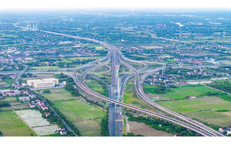 苏台高速公路（二期）建成通车