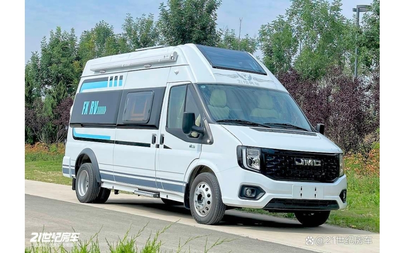 飞翔房车推出的悦动福顺 B 型横床版房车 官方指导价29.8万元