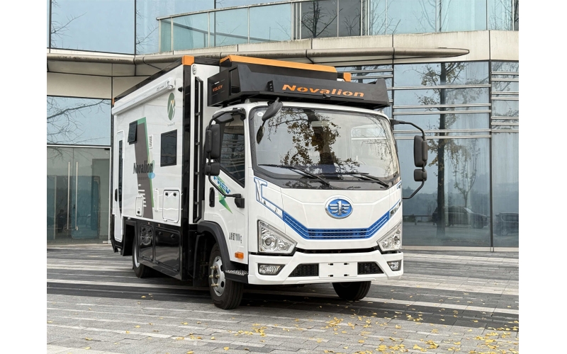 威士捷解放方舱畅游版房车以其独特的魅力和卓越的配置，成为了众多房车爱好者关注的焦点