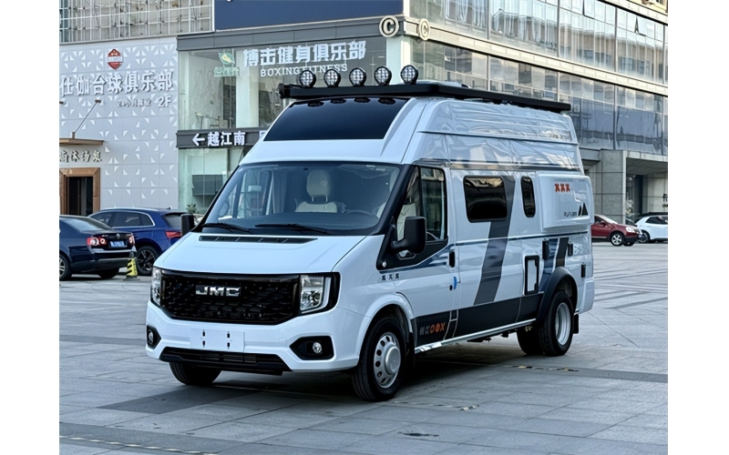 瑞弗启界A700六座房车：纵享出行，解锁旅居新体验